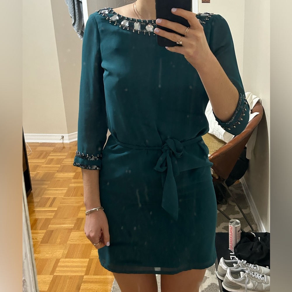 Chic turquoise dress